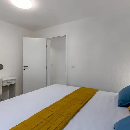 Cozy In With Wi-fi Apartment